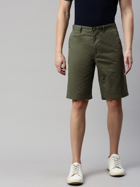 

Indian Terrain Men Olive Green Solid Regular Fit Chino Shorts