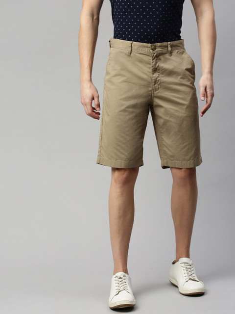 

Indian Terrain Men Khaki Solid Regular Fit Chino Shorts