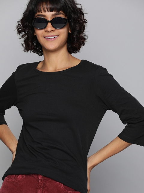 

HERE&NOW Women Black Solid Round Neck T-shirt