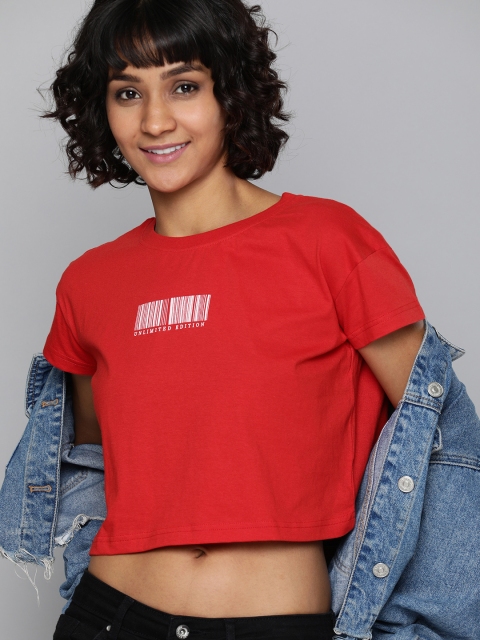 

HERE&NOW Women Red Printed Round Neck Cropped T-shirt