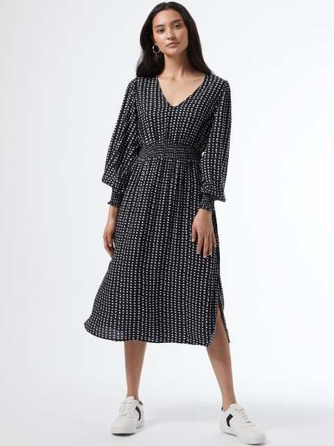 

DOROTHY PERKINS Women Black & White Printed A-Line Dress