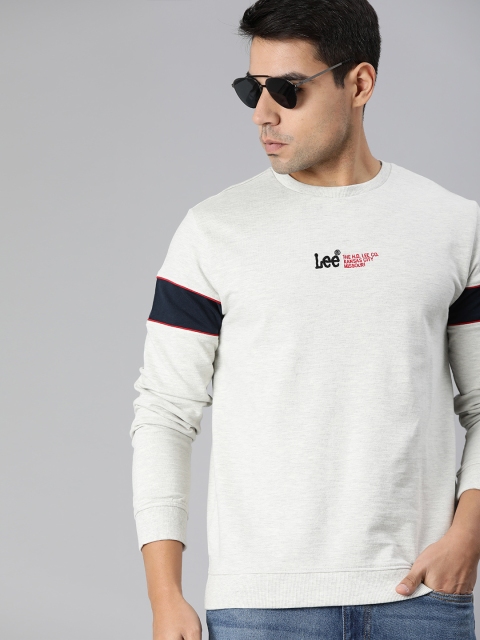 

Lee Men Off-White Melange Solid Sweatshirt With Embroidered Detailing