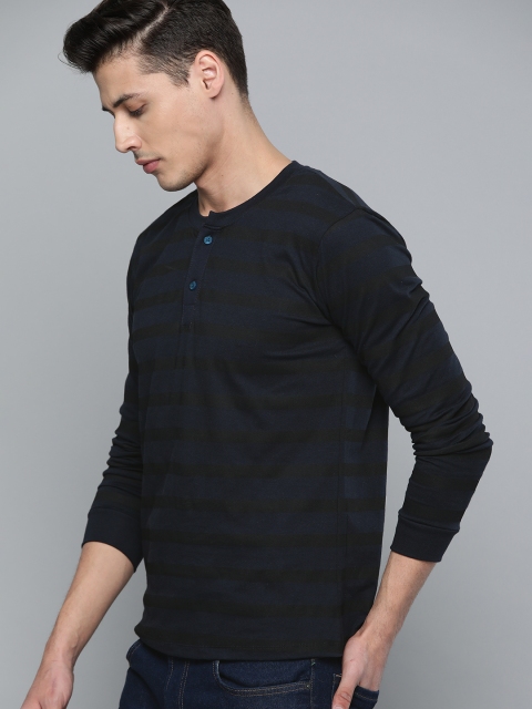 

Harvard Men Navy Blue & Black Striped Henley Neck T-shirt