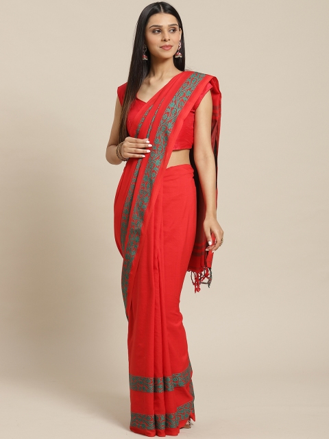 

Biswa Bangla Red & Green Handwoven Cotton Solid Saree