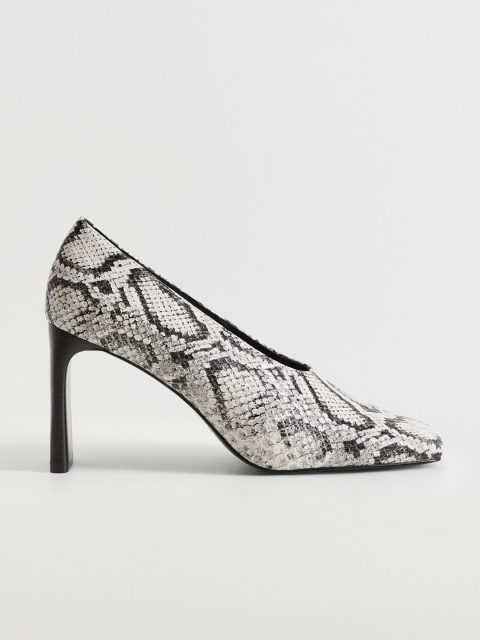 

MANGO Women Off-White & Black Snakeskin Textured Pumps