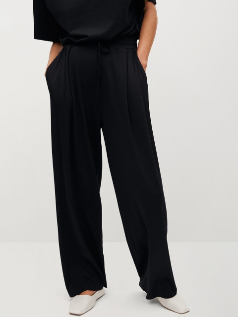 

MANGO Women Black Regular Fit Solid Pleated Parallel Trousers