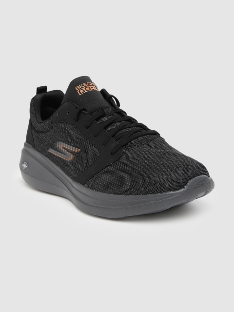 

Skechers Men Black GO RUN FAST - VENGER Running Shoes