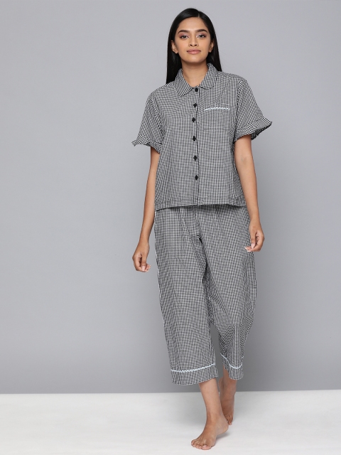 

Chemistry Women 2 Pc Black & White Gingham Checked Night Suit Set