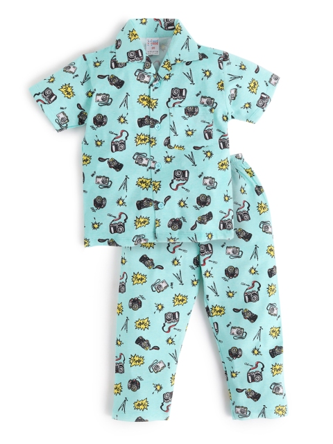 

NAUTI KIDZ Boys Multicoloured Printed Night suit, Multi