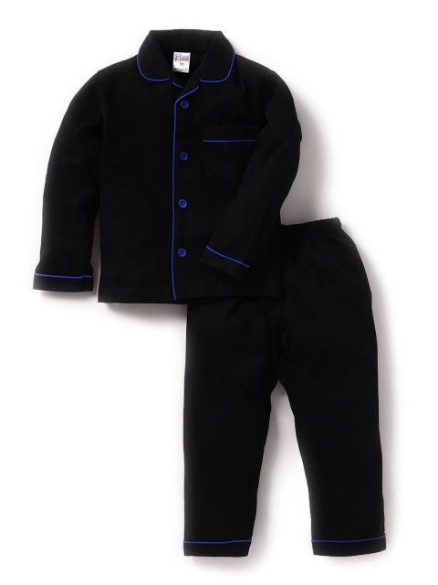 

NAUTI KIDZ Boys Black Solid Night suit