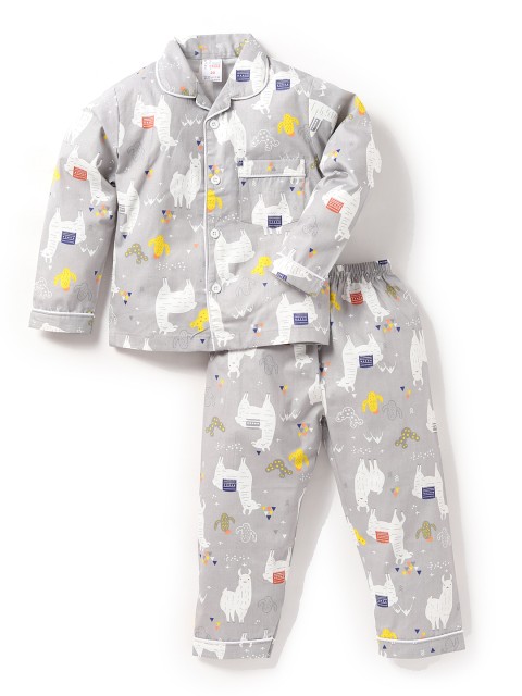 

NAUTI KIDZ Boys Grey & White Printed Night suit