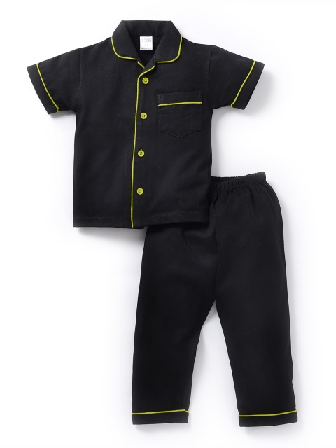 

NAUTI KIDZ Boys Black Solid Night suit