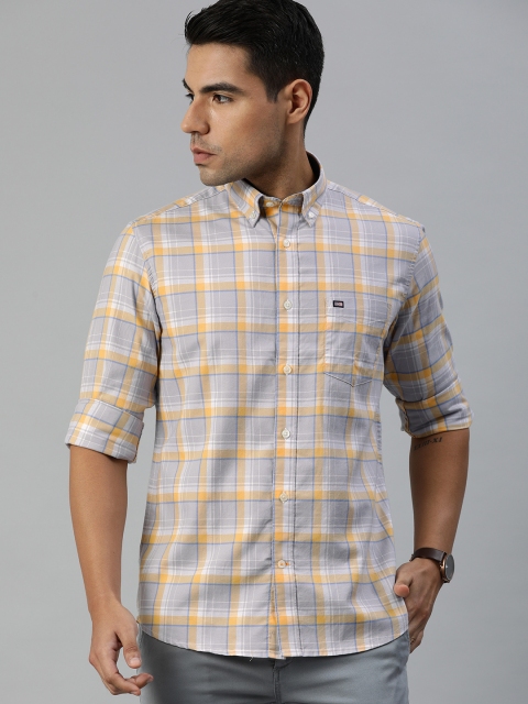 

Arrow Sport Men Grey & Yellow Slim Fit Checked Casual Shirt