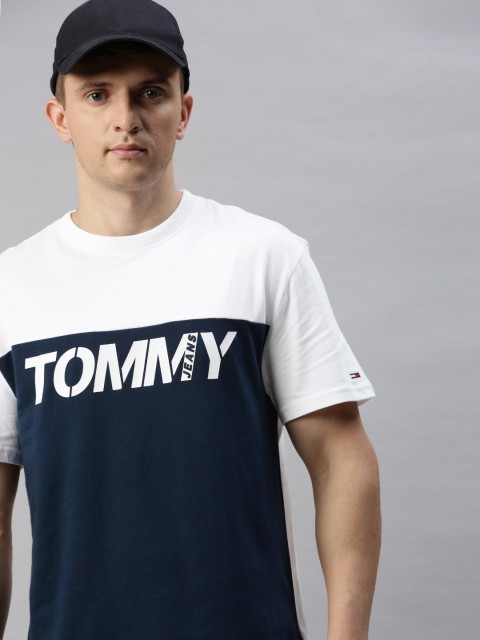 

Tommy Hilfiger Men White & Navy Blue Colourblocked Round Neck T-shirt