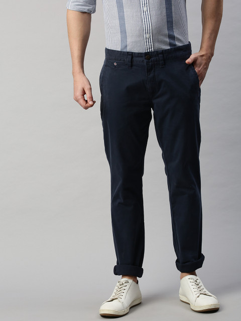 

Tommy Hilfiger Men Navy Blue Slim Fit Solid Chinos