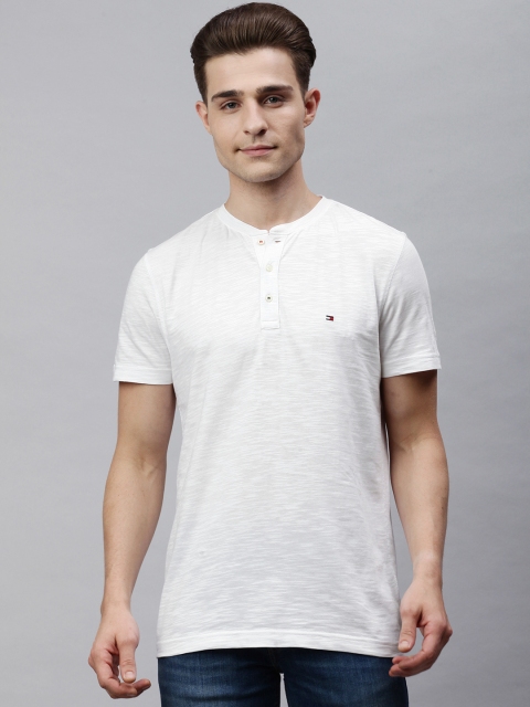 

Tommy Hilfiger Men White Solid Henley Neck T-shirt