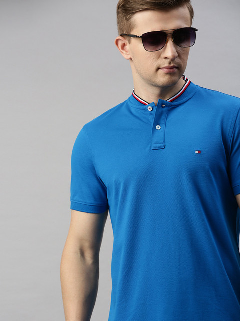 

Tommy Hilfiger Men Blue Slim Fit Solid Mandarin Collar T-shirt