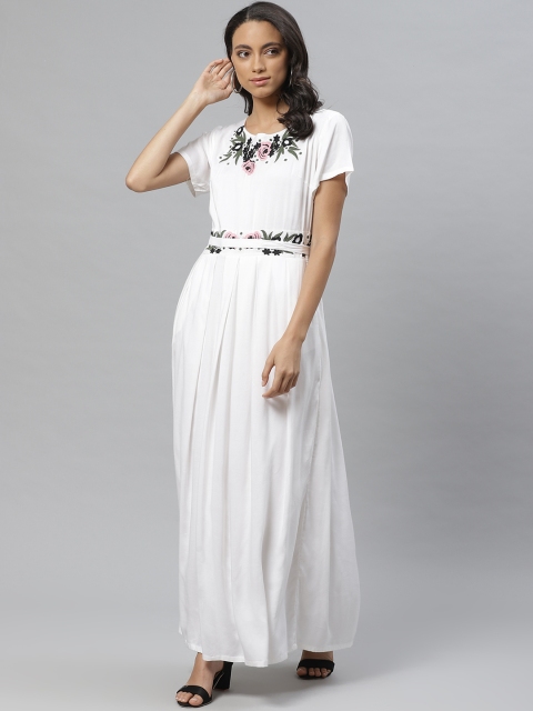 

Vemante Women White Embroidered Detail Maxi Dress