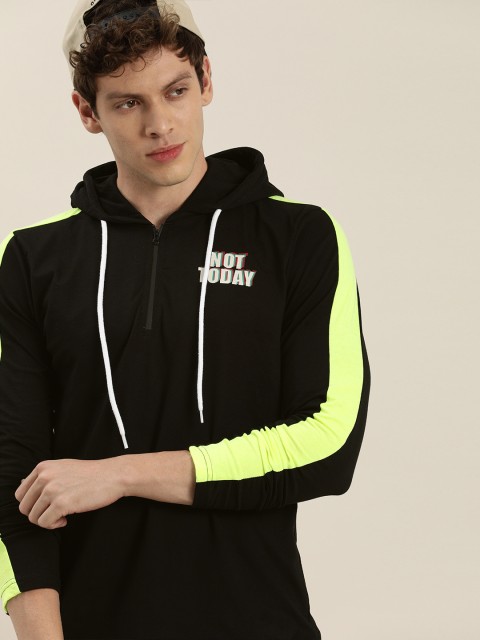 

Moda Rapido Men Black Printed Hood T-shirt