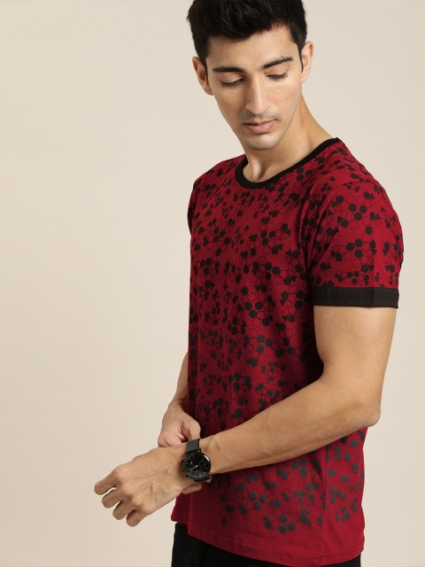 

Moda Rapido Men Maroon Printed Round Neck T-shirt