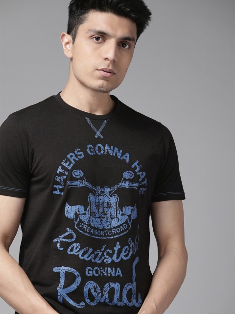 

Roadster Men Black & Blue Printed Round Neck T-shirt