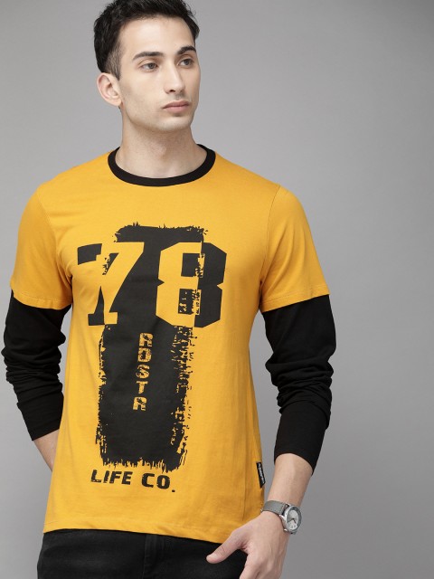 

Roadster Men Yellow Printed Round Neck T-shirt With Colourblock Sleeves