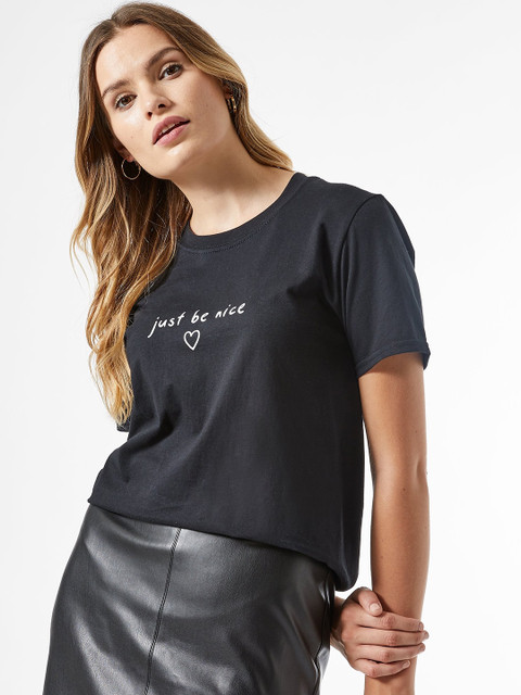 

DOROTHY PERKINS Women Black Printed Round Neck T-shirt