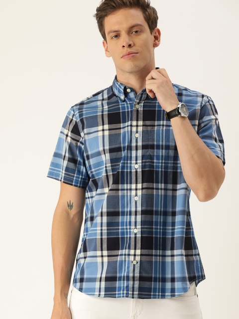 

GAP Men Blue & White Standard Fit Checked Casual Shirt