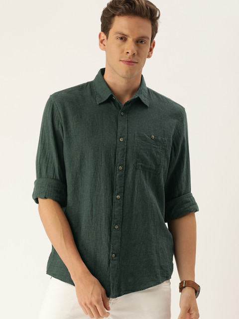 

GAP Men Green Untucked Fit Solid Casual Shirt