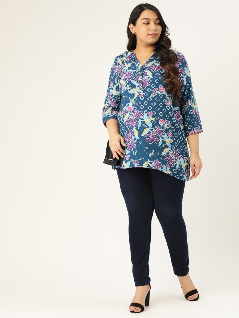 

Sztori Women Plus Size Blue & White Ethnic Motifs Print Kurti