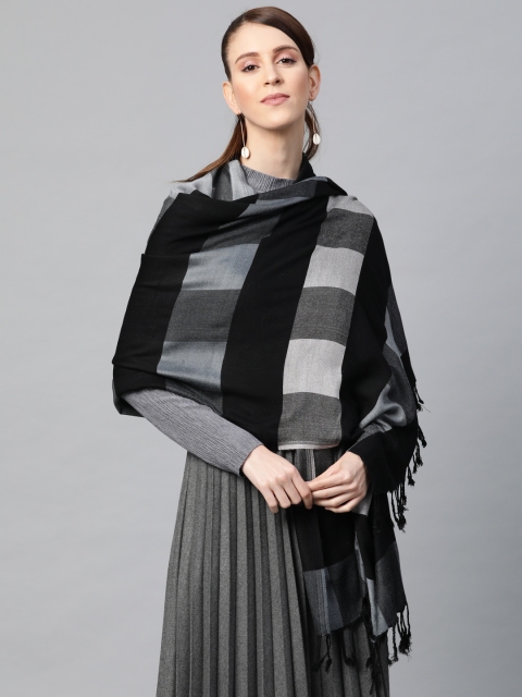 

SASSAFRAS Women Grey & Black Checked Stole