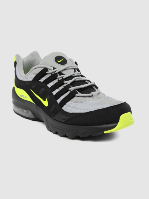 

Nike Men Black & Grey AIR MAX VG-R Colourblocked Sneakers