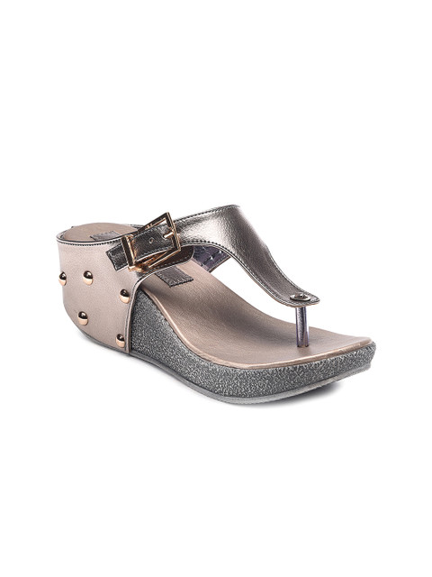 

Bruno Manetti Women Gunmetal-Toned Wedges, Metallic