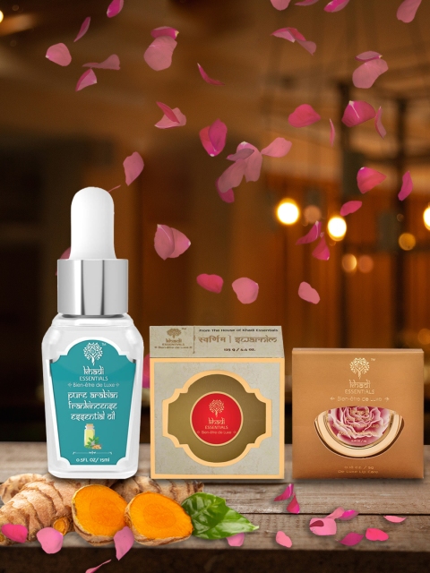 

KHADI ESSENTIALS Festive Edit Beauty Wellness Gift Box- Song of Nature, Blue