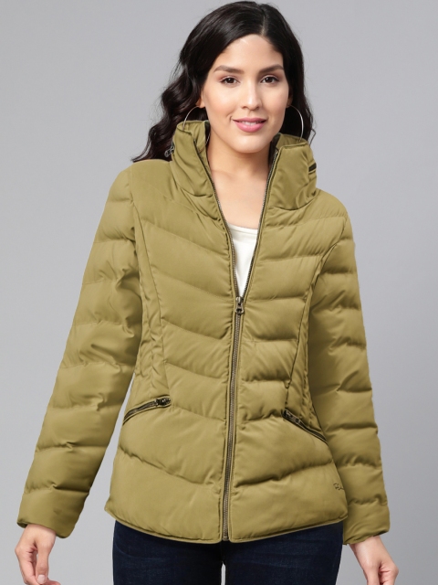 

Fort Collins Women Olive Green Solid Quilted Jacket with Faux Fur Detail
