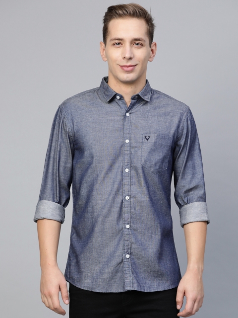 

Allen Solly Sport Men Blue Custom Fit Solid Chambray Casual Shirt