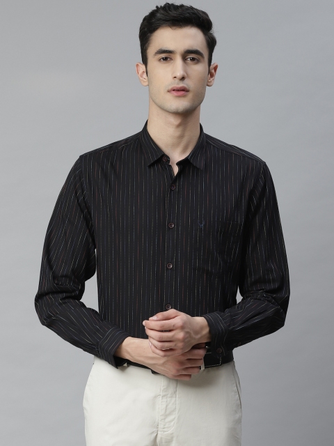 

Allen Solly Men Black & Green Cotton Sport Fit Multi-Striped Smart Casual Shirt