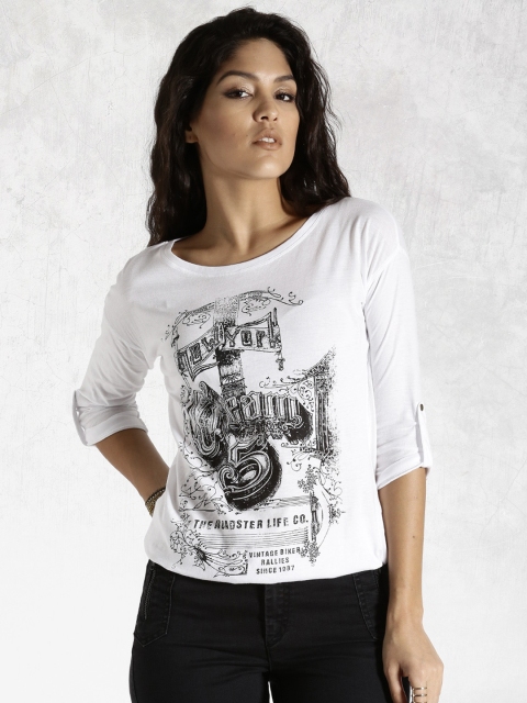 

Roadster White Printed T-shirt