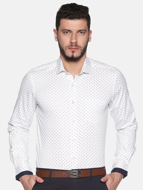 

IVOC Men White Slim Fit Printed Casual Shirt
