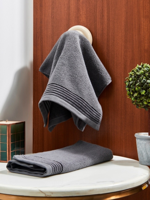 

DDecor Unisex Set Of 2 Grey Solid 500 GSM Live Beautiful Hand Towels