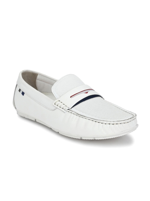 

Hitz Men White Driving Shoes