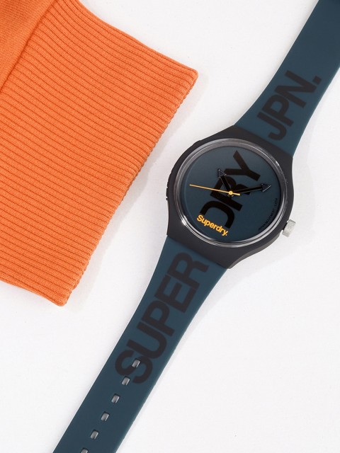 

Superdry Men Green Analogue Watch SYG189NB