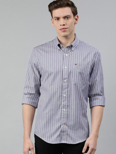 

Tommy Hilfiger Men Navy Blue & White Regular Fit Striped Casual Shirt