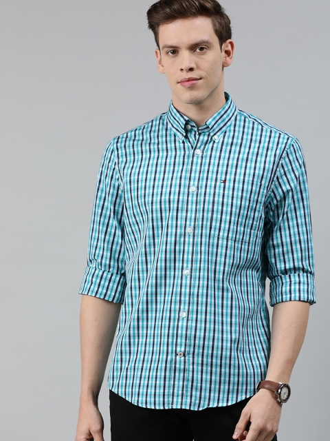 

Tommy Hilfiger Men Teal & Black Regular Fit Checked Casual Shirt