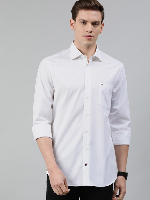 

Tommy Hilfiger Men White Regular Fit Solid Casual Shirt