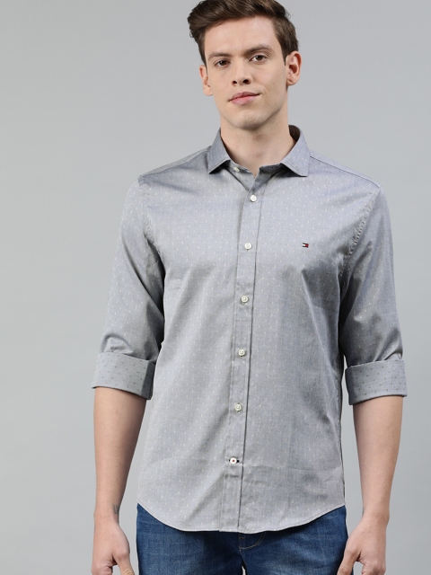 

Tommy Hilfiger Men Grey & White Regular Fit Self Design Casual Shirt