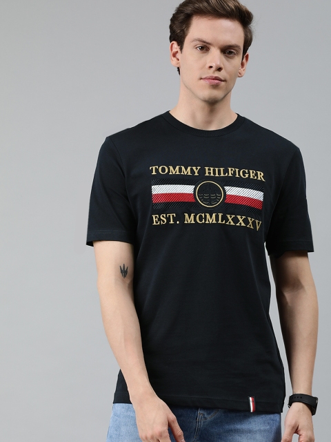 

Tommy Hilfiger Men Navy Blue Printed Round Neck T-shirt