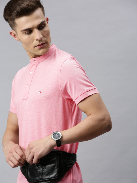 

Tommy Hilfiger Men Pink Solid Polo Collar T-shirt