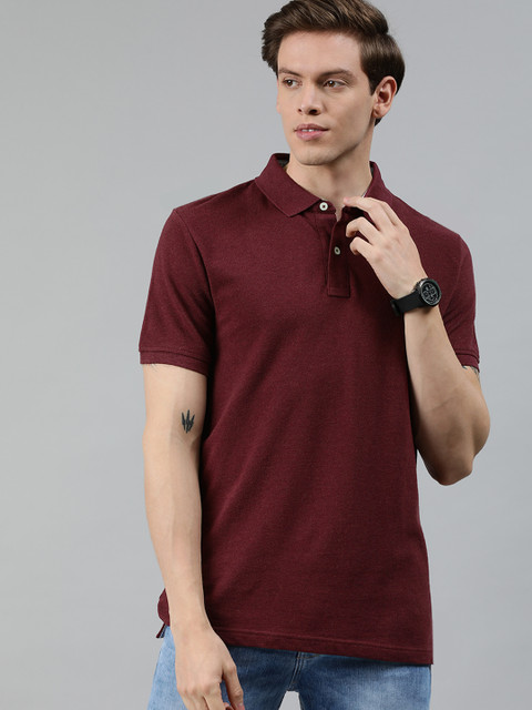 

Tommy Hilfiger Men Burgundy Solid Polo Collar T-shirt