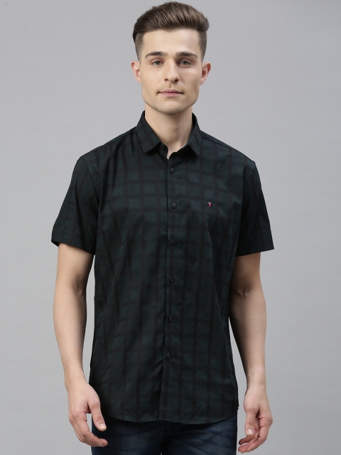 

Louis Philippe Jeans Men Black Slim Fit Checked Casual Shirt